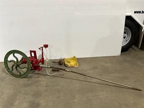Lot 4