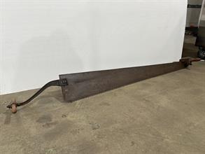 Lot 27