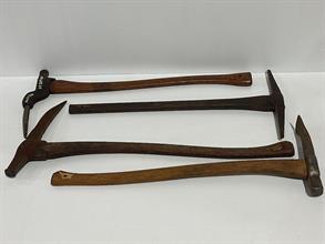 Lot 240