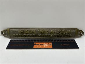 Lot 560