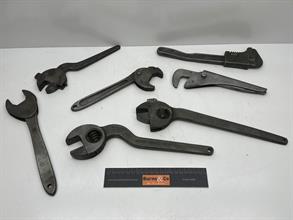 Lot 576