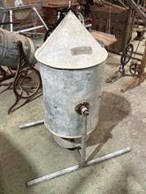 Lot 646