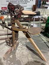 Lot 652
