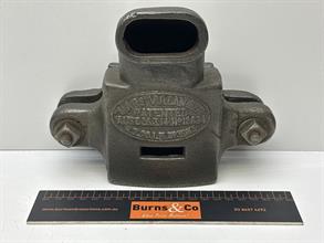 Lot 686