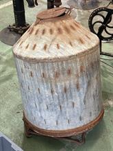 Lot 693