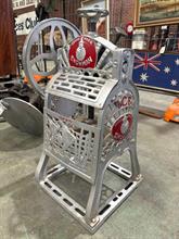 Lot 725
