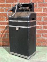 Lot 828