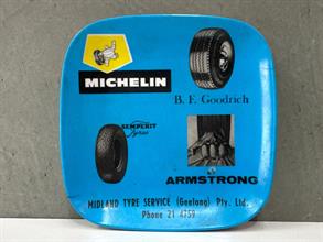 Lot 856