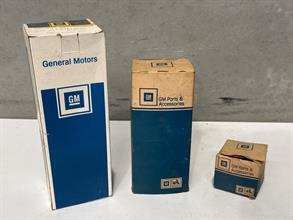 Lot 2584
