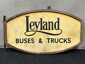 Lot 370