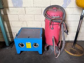 Lot 390