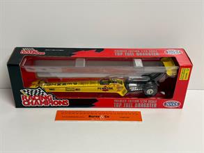 Lot 785