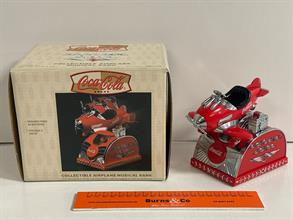Lot 890
