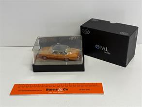 Lot 362